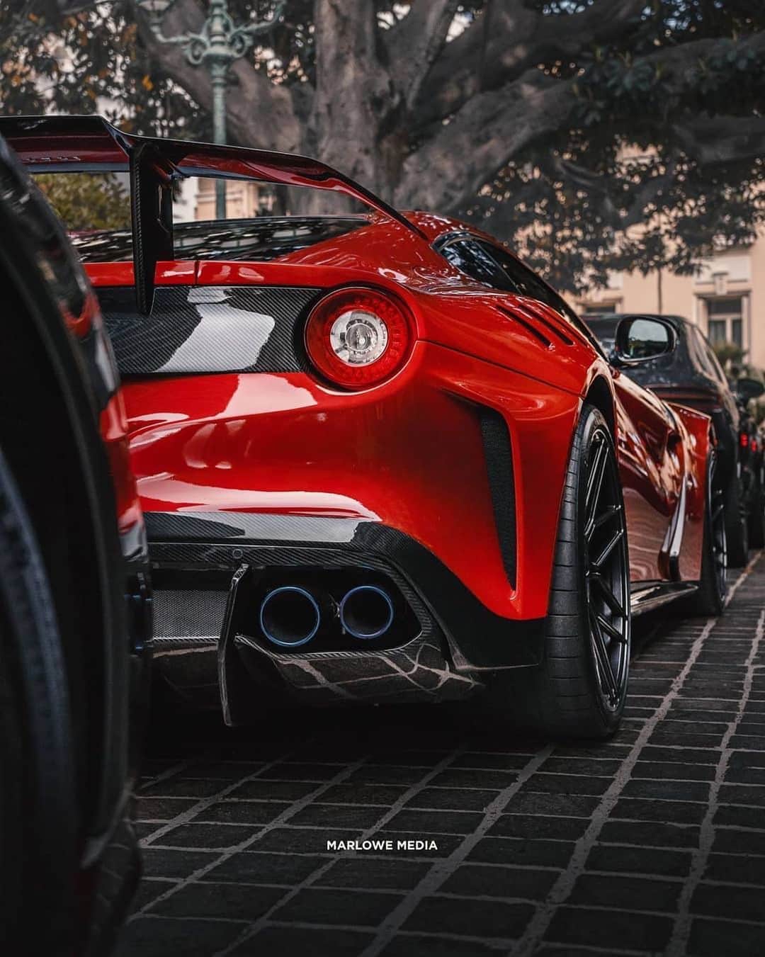 CARLiFESTYLEさんのインスタグラム写真 - (CARLiFESTYLEInstagram)「Widebody F12. Thoughts? 🤔 Photo by @marlowe.media #carlifestyle @projex.design.uk #F12」7月7日 13時26分 - carlifestyle