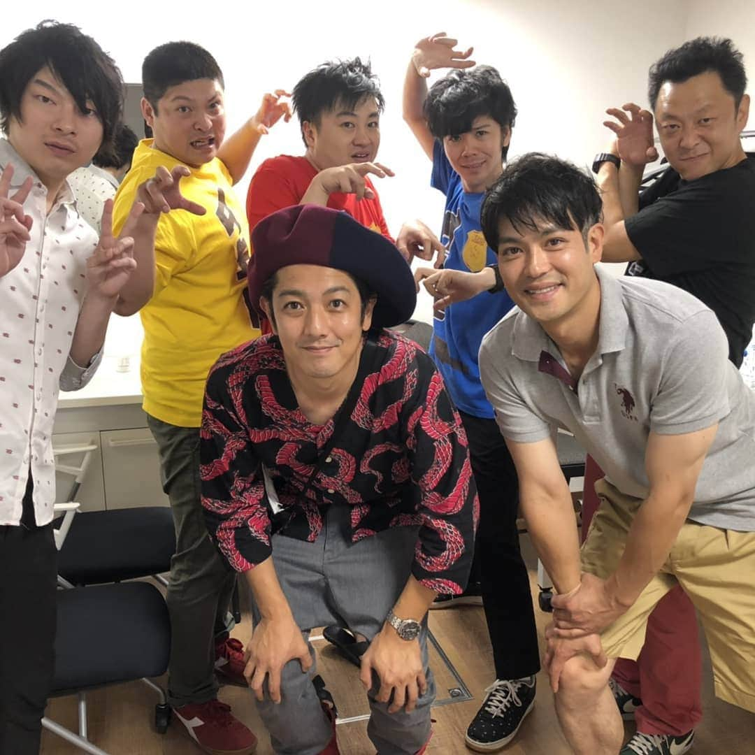 新井義幸さんのインスタグラム写真 - (新井義幸Instagram)「昨日はありがとうございました！ #吉本ヒーロークラブ 西さん阿部さんサイコーでした！！ #爆竜戦隊アバレンジャー ってホントにいい作品！ そして沢山の方々に本日も御来場頂きました！！ ホントに感謝です！！ 次回は8/5ルミネ公演！ 3回目のルミネも凄いゲストが来てくれます！！ 早く言いたい･･･。」7月7日 15時14分 - araipatiino