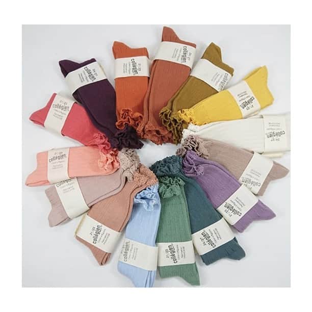 コレジアンのインスタグラム：「The dream colour palette! 🥰 . Check out our lace-trim knee-high socks! So many wonderful colours! 😍  Which one is your  favourite? Share your love: #collegien @collegien_officiel ❤️ . 🇫🇷 La palette de couleurs de vos rêves ! 🥰 .  Découvrez nos chaussettes hautes avec dentelle ! Tant de couleurs surprenantes ! 😍 Lesquelles préférez-vous ? Partagez votre amour des couleurs : #collegien @collegien_officiel ❤️ . Picture by @shop_mikuco5 . #collegien #lacetrim #ruffle #instakids #igkids #kidswear #madeinfrance #fashionkids #extrasoft #bestsocksever #barneklær #lace #newin #kinderstrümpfe #kniestrümpfe #靴下 #носки #sokker #colorpalette #colour」