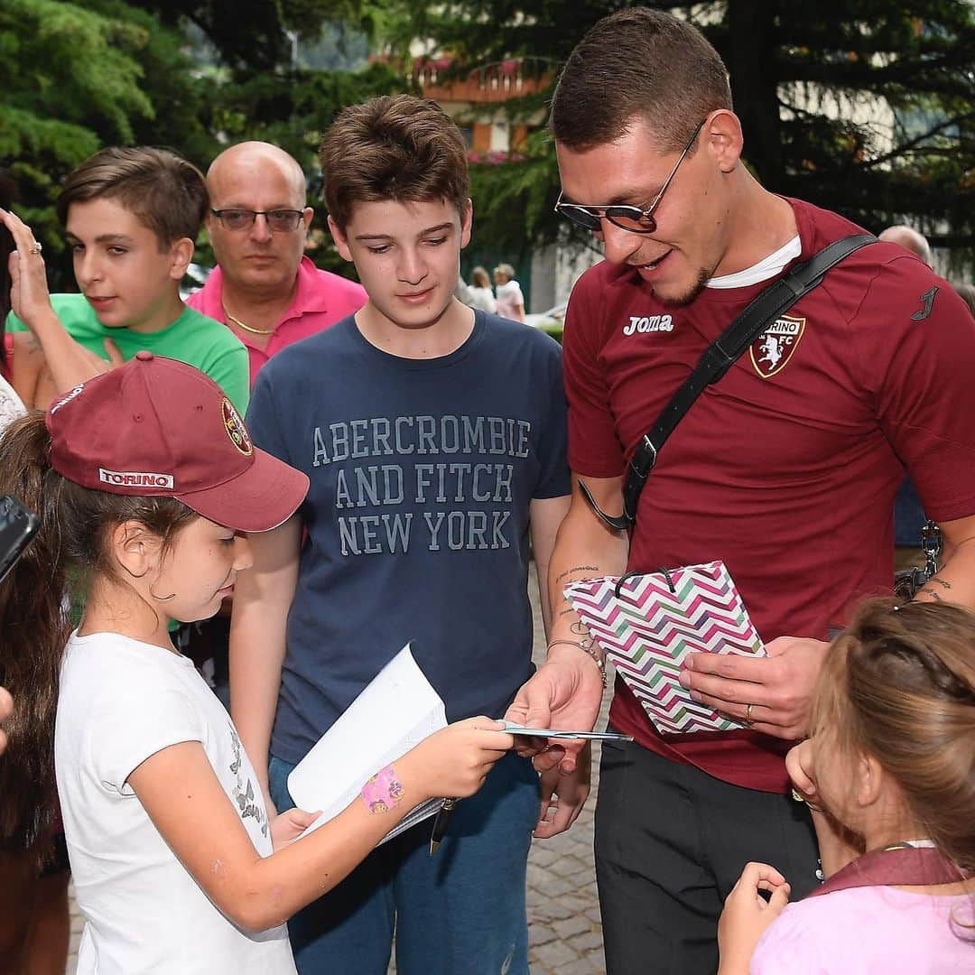 トリノFCさんのインスタグラム写真 - (トリノFCInstagram)「Rieccoci a Bormio ⛰⚽️😍 #SFT」7月8日 2時19分 - torinofc1906