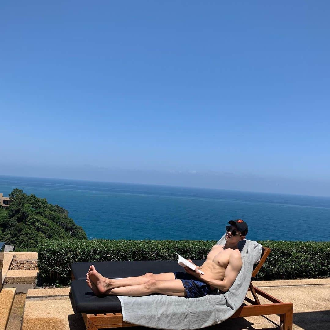 チャンミンさんのインスタグラム写真 - (チャンミンInstagram)「Weekend☀️」7月7日 17時56分 - changmin88