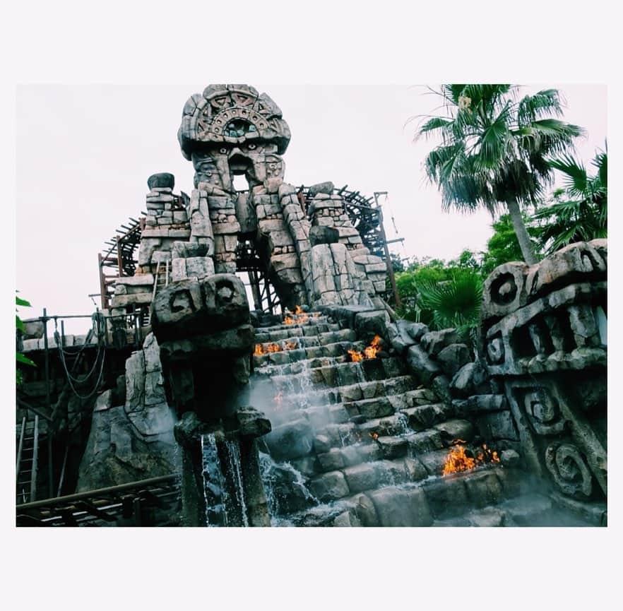 永井葉月さんのインスタグラム写真 - (永井葉月Instagram)「_______________________________________________ This is the first time I've been here.🏰🐭💓 . 初めてのディズニーシー笑🐻❤️ 夢の国でした✨ ______________________________________________ #ディズニーシー #ディズニー #Disneyland #disneysea  #夢の国 #ロッツォハグベア  #lotsohugginbear  #instadaily」7月7日 17時52分 - hazuki815hazuki