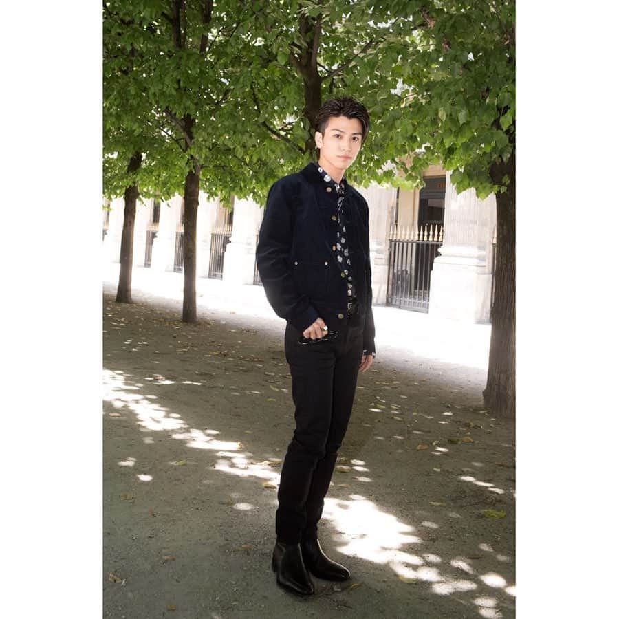 岩田剛典さんのインスタグラム写真 - (岩田剛典Instagram)「2019➡️2017  Looking back on the past.  @louisvuitton in Paris.」7月7日 18時18分 - takanori_iwata_official