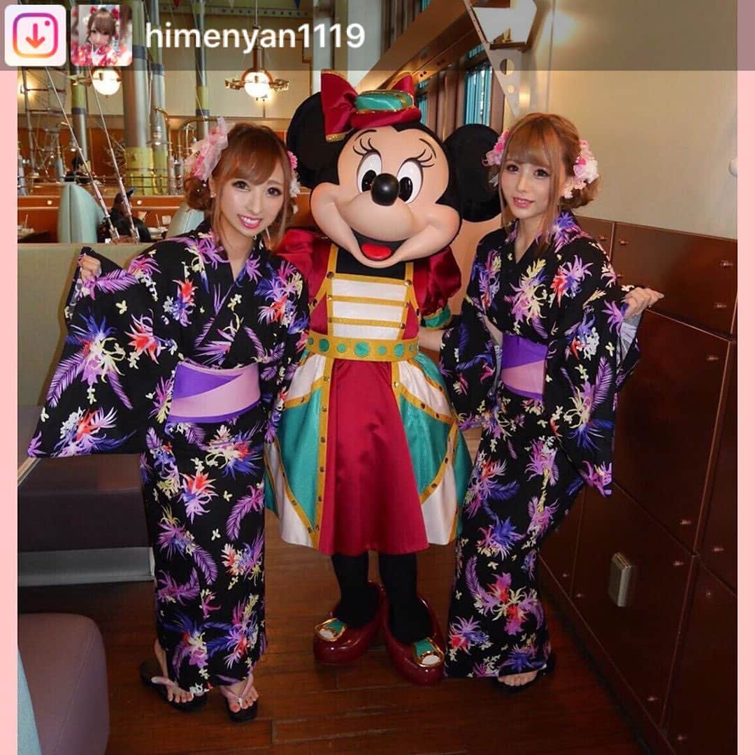 Radyさんのインスタグラム写真 - (RadyInstagram)「. 浴衣ディズニー🏰🎐3150🤛💕 めっかわです〜😍💗💗 . . #Repost from @himenyan1119. 浴衣ディズニー第2弾❤️ 親友ちゃんと毎年恒例の浴衣ディズニー✨♡✩*.🏰🐭🏰.*✩♡✨ Radyので双子ちゃん💕 キャラクターと写真すごーく撮った日︎☺︎ #浴衣 #浴衣ディズニー #ディズニーシー #tds #tokyodisneysea #rady #ミニー #ミッキー #プルート #チップ #ドナルド #ダッフィー #シェリーメイ #フォトキー #rady浴衣 #ホライズンベイ #双子 #お揃い #instagram #followme」7月7日 18時34分 - radychan_no_insta