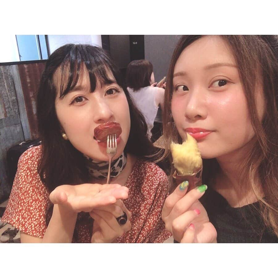 福田多希子さんのインスタグラム写真 - (福田多希子Instagram)「サツマイモが食べ物で一番大好きヨメポンタです🍠たみと蜜香屋さんへ行ってきました～❤︎.*﻿ ポン太ファームもサツマイモ植えてます﻿ 秋はみんなでサツマイモ堀りをやりましょね( •̀ᄇ• ́)ﻭ✧﻿ ﻿  ﻿」7月7日 18時51分 - yomeponta