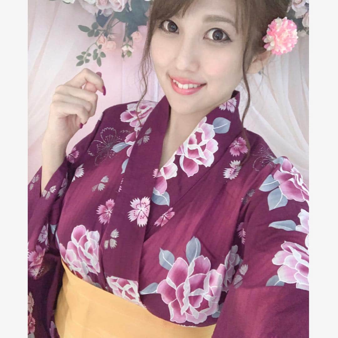 神谷麻美さんのインスタグラム写真 - (神谷麻美Instagram)「#七夕 🎋💖💖💖 #浴衣 👘💓💓💓 #叶いますように …💖💖💖」7月7日 19時34分 - asamice428