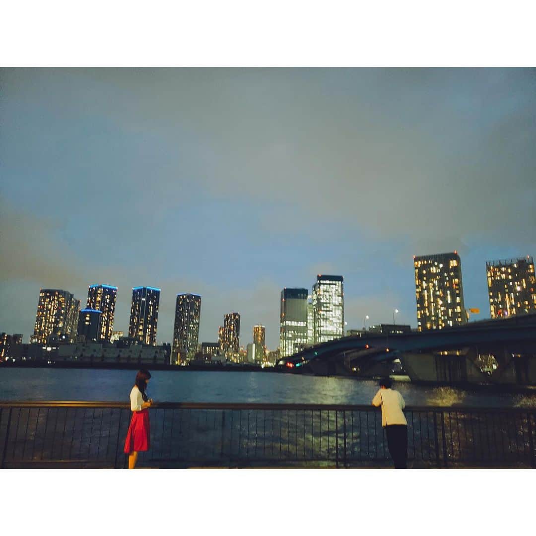 大原ゆい子のインスタグラム：「天の川 渡った先に 好きな人  #ゼロセンチメートル #発売まであと10日 #今夜はからかい上手の高木さん2 #MVのオフショット」