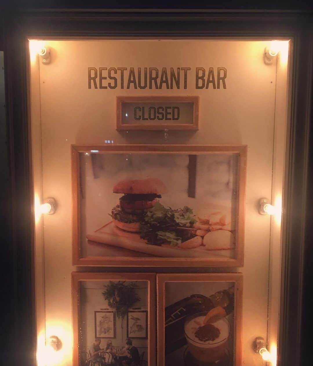 フリーマンズスポーティングクラブさんのインスタグラム写真 - (フリーマンズスポーティングクラブInstagram)「FSC - RESTAURANT  SUNDAY CLOSE AT 8PM MONDAY CLOSED  #freemanssportingclub  #fsctokyo #fscrestaurant  #restaurant #cafe #bar #aoyama  #omotesando」7月7日 19時53分 - freemanssportingclub_jp