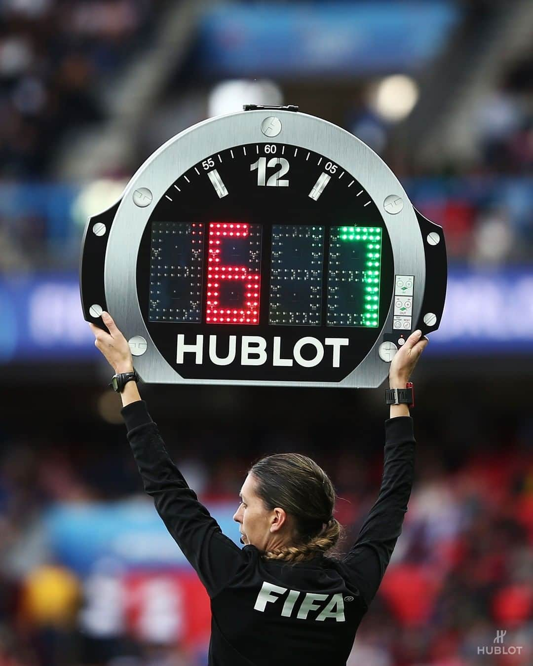 ウブロさんのインスタグラム写真 - (ウブロInstagram)「Ready for the #FIFAWWC final: which team are you supporting today? Hublot, Official Timekeeper of the Fifa #WomensWorldCup 2019. #LaGrandeFinale」7月7日 20時00分 - hublot