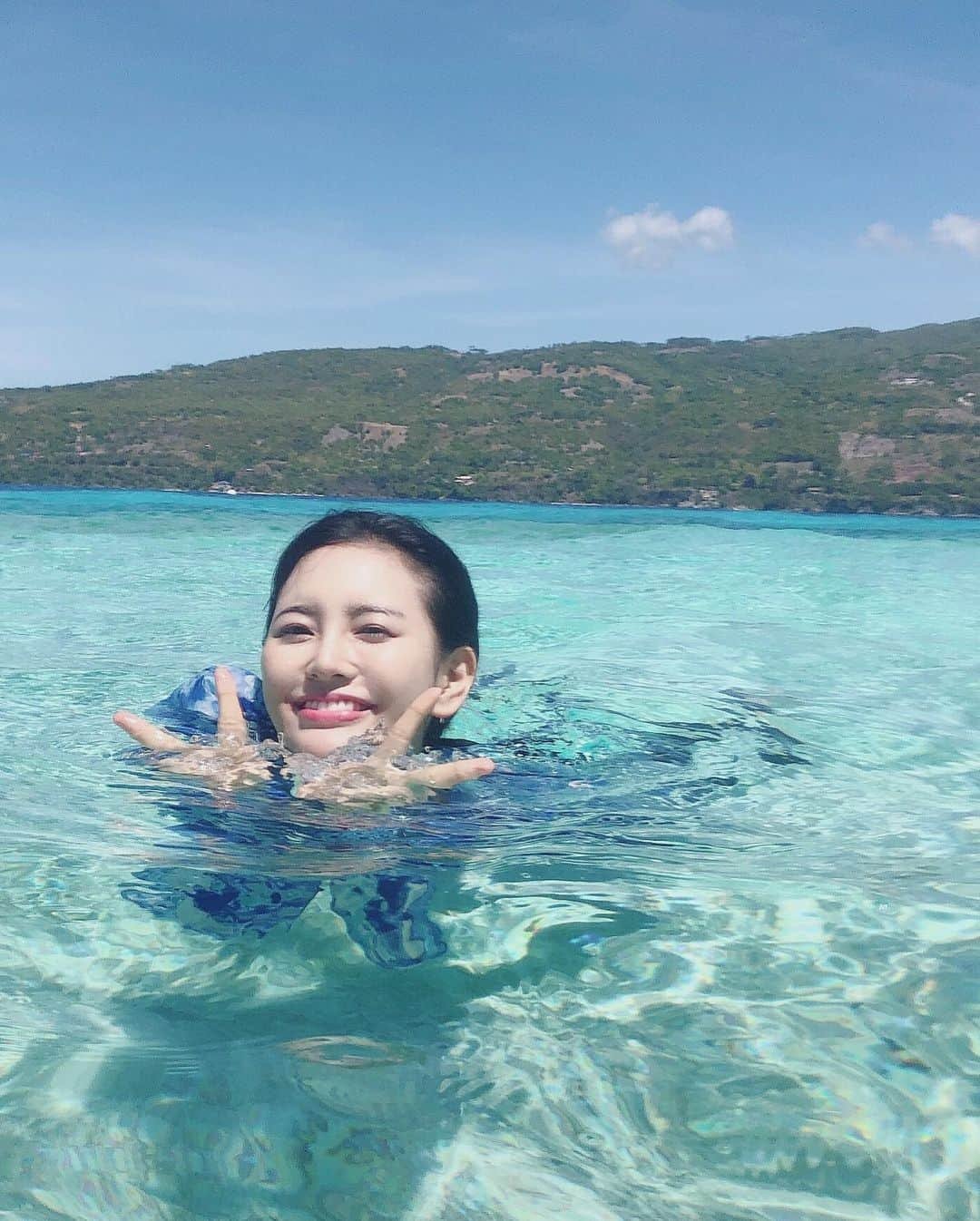 兒玉遥さんのインスタグラム写真 - (兒玉遥Instagram)「✌🏻✌🏻🏝♡ #海 #sea #夏 #summer #おでこ #水着 #👙 #日焼け対策」7月7日 20時33分 - haruka_kodama919