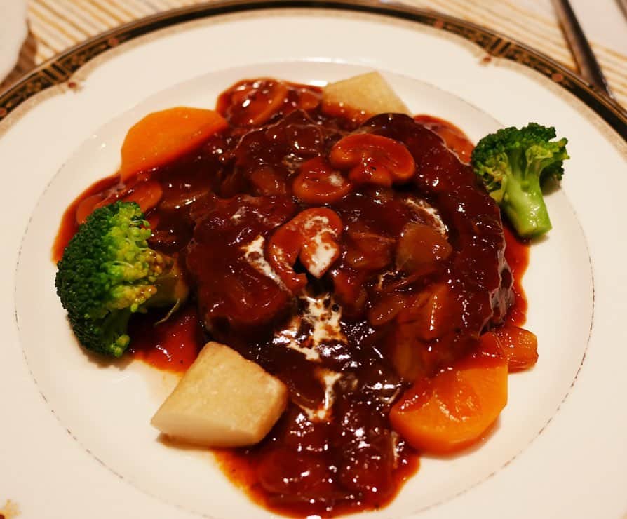 福岡グルメ 福岡ランチ「デビログ」のインスタグラム
