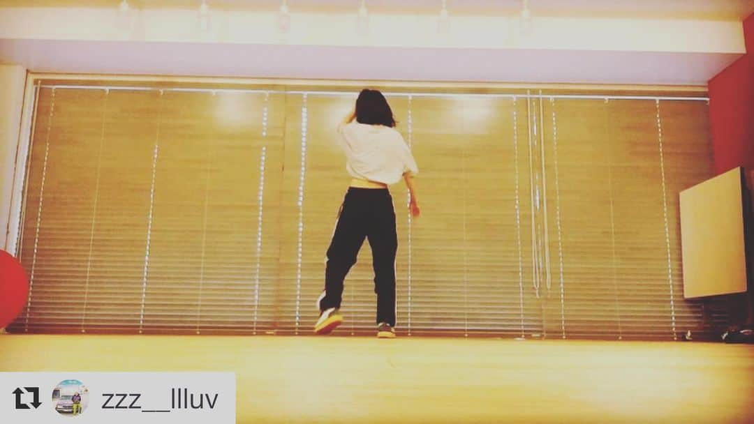 あべこうじさんのインスタグラム写真 - (あべこうじInstagram)「#Repost @zzz__llluv with @get_repost ・・・ #dance #love  #前半振り付け自分 #後半先生 #最後freestyle #だんす #ハッピィ #あべこうじ #イチオシ #ダンサー #rilly #代々木のスタジオ #徒歩1分 #バランスボール」7月7日 21時27分 - abe_happy