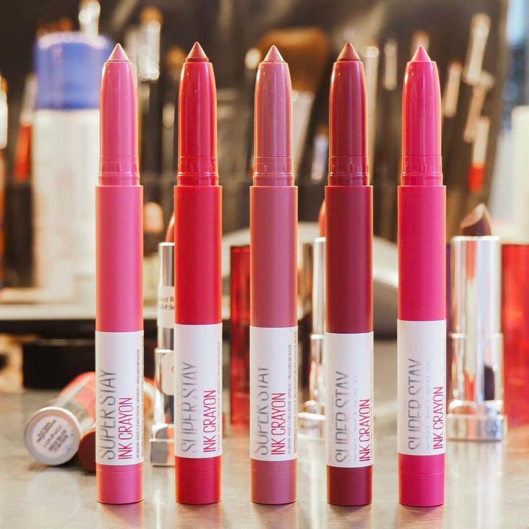 Maybelline New Yorkさんのインスタグラム写真 - (Maybelline New YorkInstagram)「Leave some 💕 below if the NEW #superstayinkcrayon is your new go to lippie!」7月7日 21時36分 - maybelline