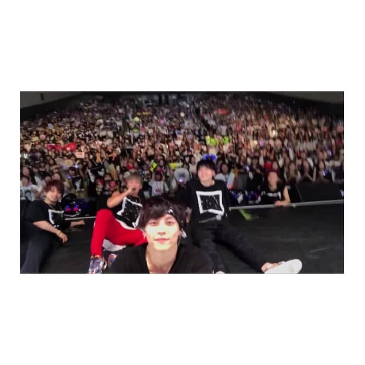 岩岡徹のインスタグラム：「岐阜公演‼︎ ありがとうございました😎✌️ #da_ice #besttour #岐阜」
