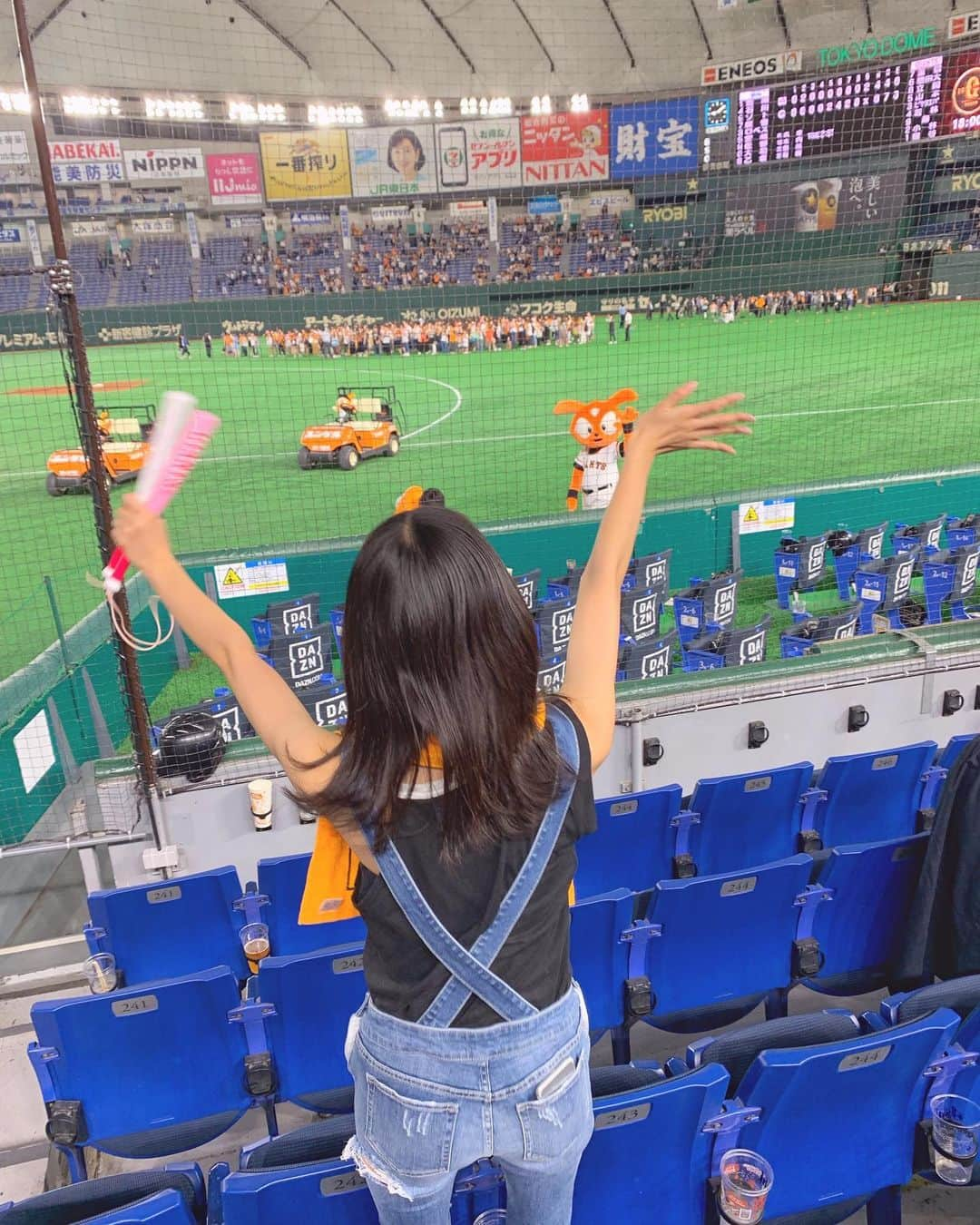 本島莉々果さんのインスタグラム写真 - (本島莉々果Instagram)「⚾🧡⚾ ⋆⑅ ⋆⑅ ⋆⑅ この前巨人戦を観戦⚾ たくさん応援してきたよ📣 ⋆⑅ ⋆⑅ #プロ野球 #巨人戦 #ジャビット #巨人戦観戦 #東京ドーム」7月7日 22時08分 - motoshimaririka