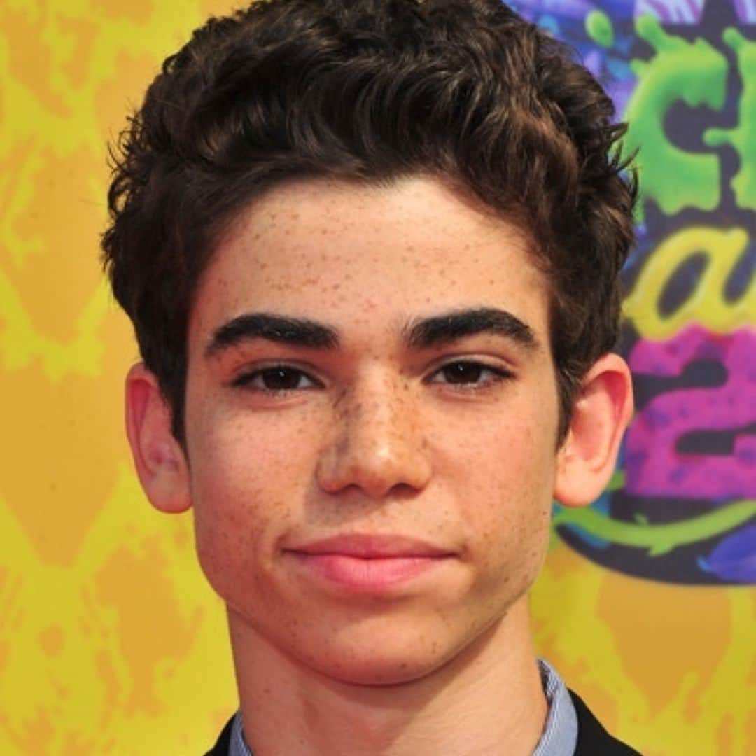 Despierta Americaさんのインスタグラム写真 - (Despierta AmericaInstagram)「Con apenas  20 años de edad muere el  actor  #CameronBoyce debido a una convulsión mientras dormía.  Descanse en paz.」7月7日 22時10分 - despiertamerica