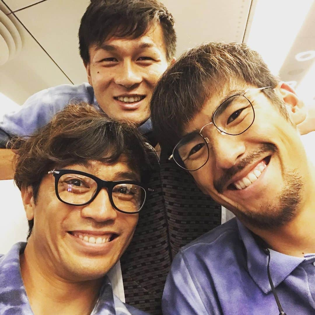 梅崎司さんのインスタグラム写真 - (梅崎司Instagram)「久々の勝利！！ お待たせしました。 連敗中も僕らを鼓舞し続けてくれたサポーターの皆んなに感謝です。 ありがとう。 まだ後半戦スタートしたばかり。 もっと仲間と高いところいけるように一歩一歩、歩んでいきます。 僕たちらしく。  また一緒に戦ってください。 そして、共に叫ぼう。」7月7日 22時25分 - umeman7