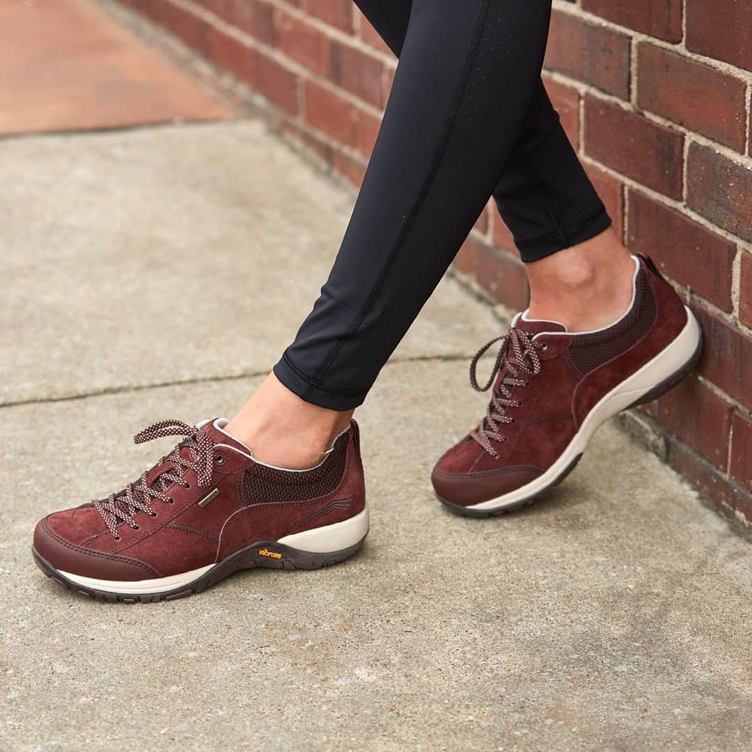 ダンスコのインスタグラム：「Tag someone you know who needs these shoes. Shop Paisley at the link in the bio. . . #dansko #instalove #clogs #shoes #danskos #justyourfavorites #instagood #danskostyle #comfort #newshoes #sneakers」
