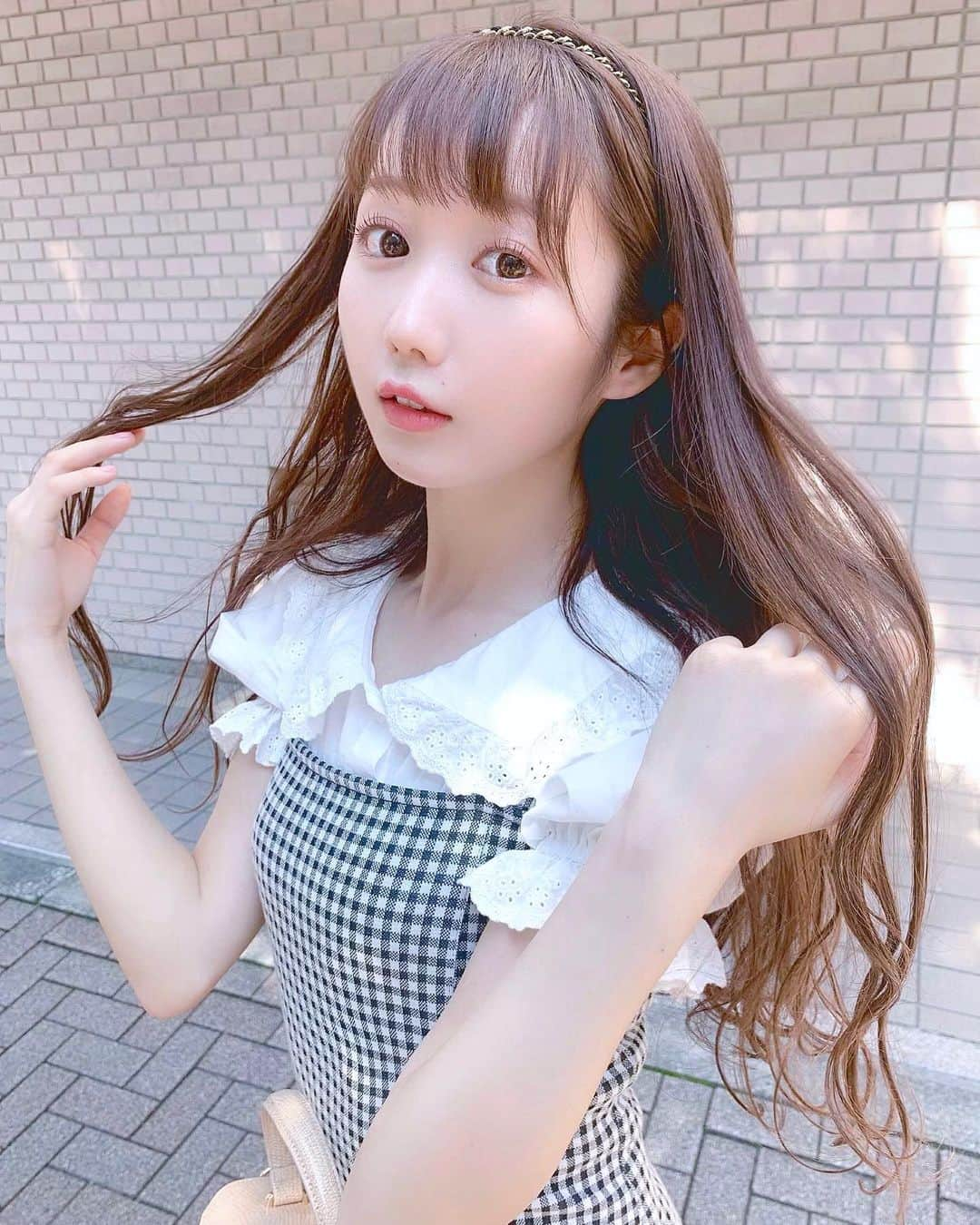 大谷映美里さんのインスタグラム写真 - (大谷映美里Instagram)「👑🖤👑🖤 ㅤㅤㅤㅤㅤㅤㅤㅤㅤㅤㅤㅤㅤ 新しい #カチューシャ！☺️ ㅤㅤㅤㅤㅤㅤㅤㅤㅤㅤㅤㅤㅤ #epine #honeycinnamon #bershka #lilybrown」7月7日 22時47分 - otani_emiri