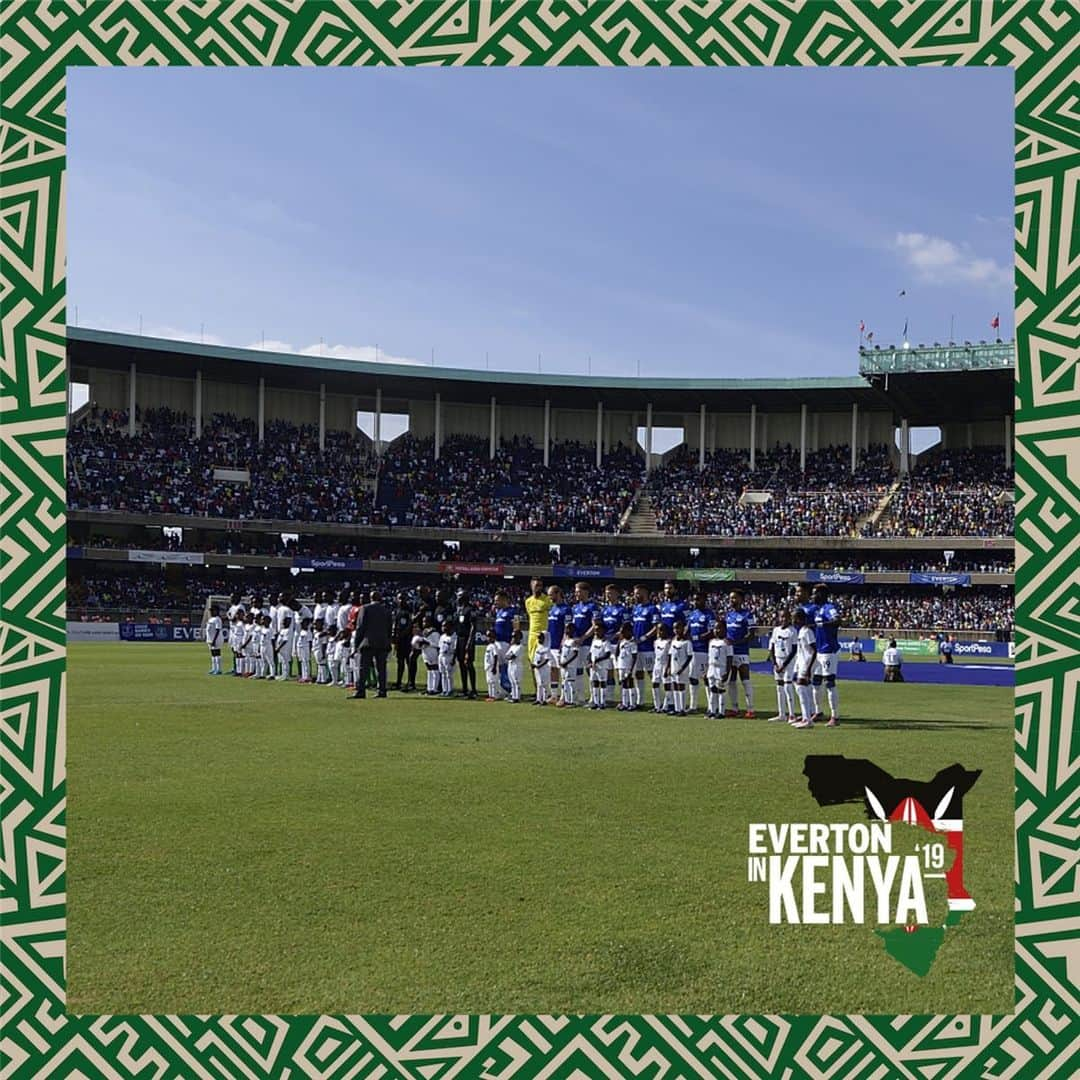 エヴァートンFCさんのインスタグラム写真 - (エヴァートンFCInstagram)「Debuting the new kit in East Africa! 🤩 • • • #everton #efc #newkit #football #evertoninkenya #nairobi #kariobangi #kenya #walcott #gomes #schneiderlin #epl #pl #premierleague」7月7日 23時25分 - everton