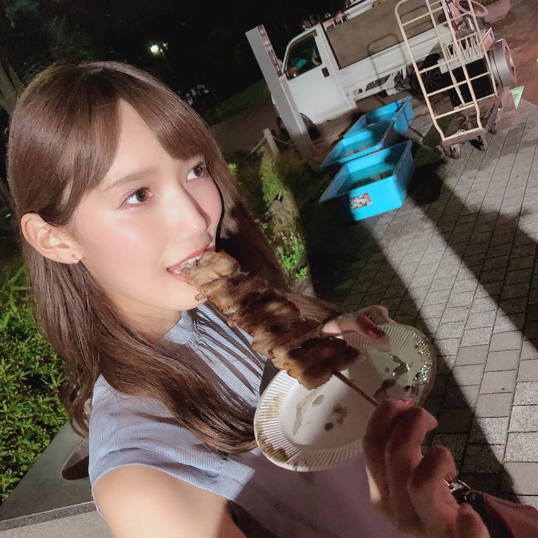 田中菜津美さんのインスタグラム写真 - (田中菜津美Instagram)「毎年七夕に見に行く 福岡タワーの天の川イルミ見てきた💕 . 出店大好きだから 楽しかった〜(豚バラ美味しい) . #ootd #七夕 #福岡タワー #出店 #ワンピースに油溢れてる #天の川 #博多 #イルミネーション」7月7日 23時29分 - natsumitanaka_0810