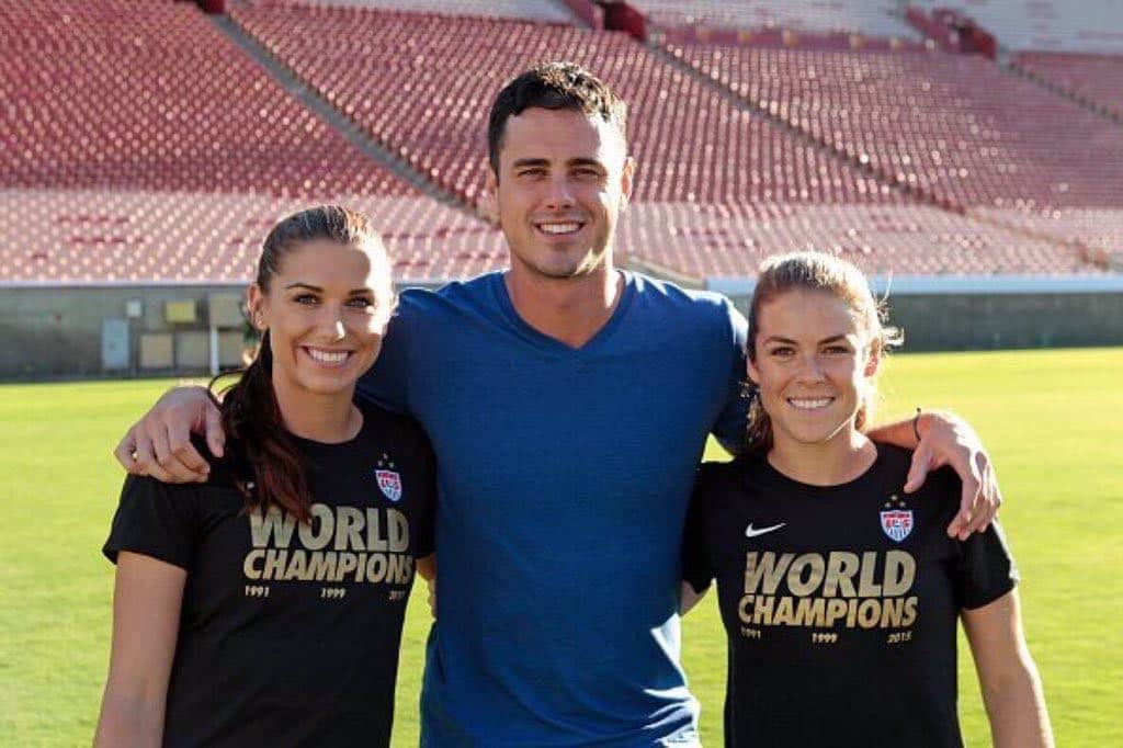 ベン・ヒギンズさんのインスタグラム写真 - (ベン・ヒギンズInstagram)「Let’s Go @uswnt!!! Brought it home! #uswnt #notphotoshopped #onenationoneteam」7月8日 0時36分 - higgins.ben