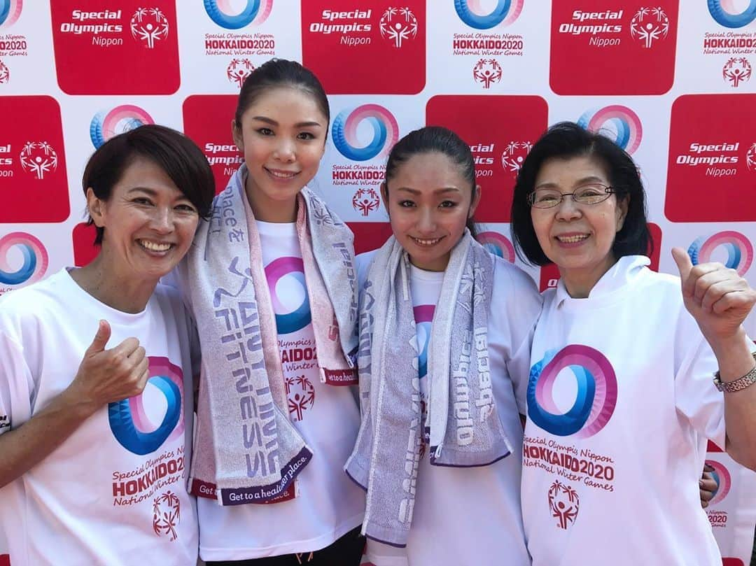 安藤美姫さんのインスタグラム写真 - (安藤美姫Instagram)「I went to “Special Olympics” event today😌✨ 今日はスペシャルオリンピックス冬季ナショナルゲーム北海道大会の為の採火式、分火式へ！ 晴天の中無事に終えるとこができました😌💪 応援よろしくお願いします💪💪💪 #specialolympics #スペシャルオリンピックス #北海道」7月8日 0時46分 - miki_m_ando0403