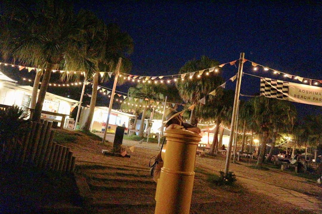 RENA さんのインスタグラム写真 - (RENA Instagram)「夜のビーチパークはやっぱり良いね🌠🌊 ． 毎回宮崎帰省は仕事だけどそれでもいつも私に癒しをくれる🌴🌌 ． ． ． #aoshimabeachpark #beach #hometown #nightout #pizza #dinner #miyazaki #local #wave #青島ビーチパーク #海 #地元 #ビーチ #旅女 #オトナ女子 #スポーツ女子 #宮崎 #サンセット #癒し」7月8日 0時45分 - rena_flare