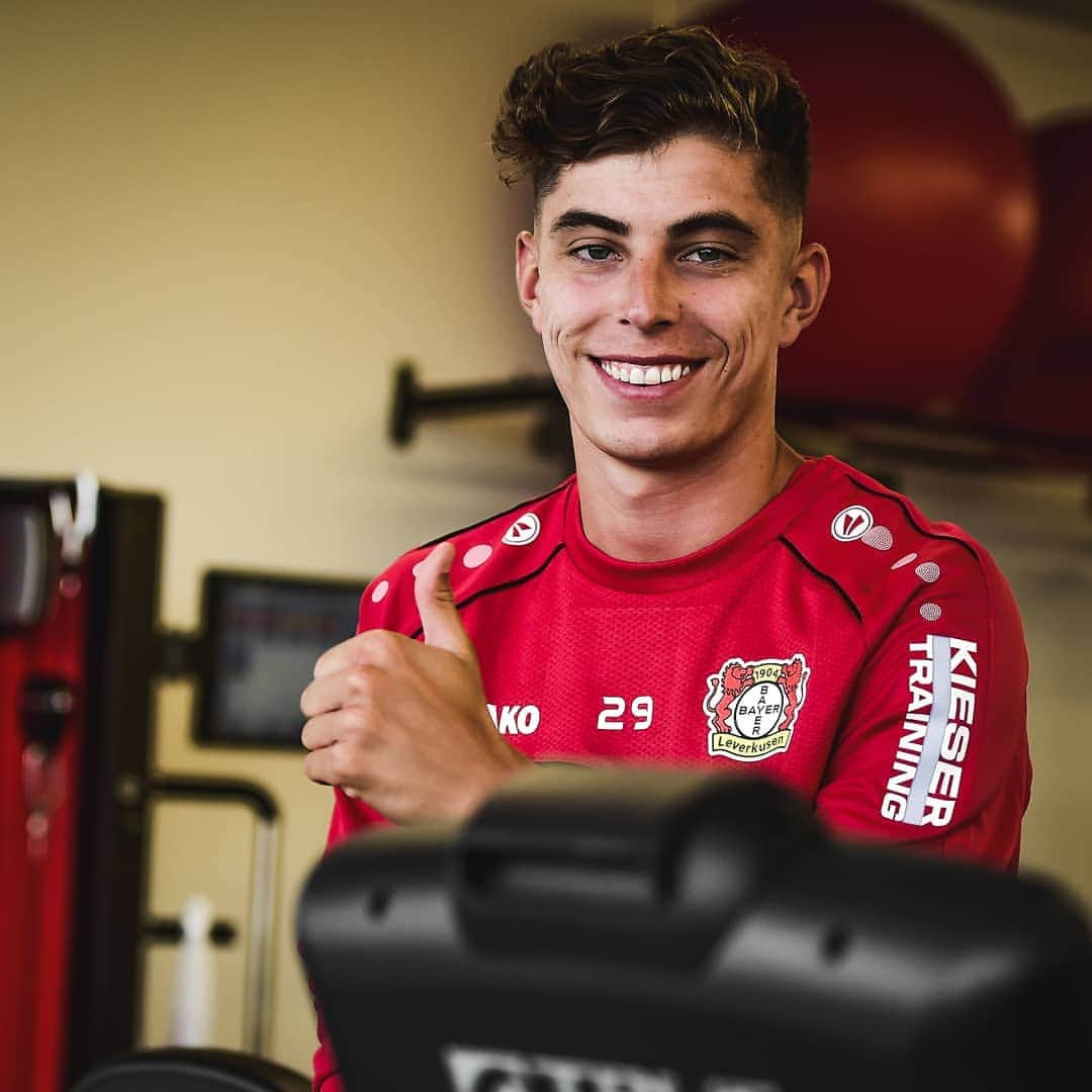 カイ・ハフェルツさんのインスタグラム写真 - (カイ・ハフェルツInstagram)「Happy to be back! 👍🏼」7月8日 0時48分 - kaihavertz29