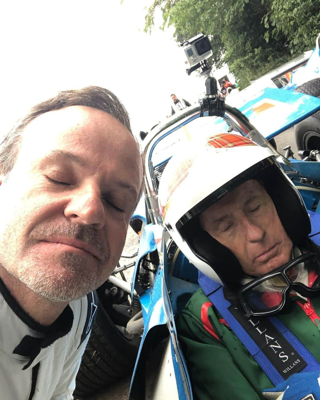 ルーベンス・バリチェロさんのインスタグラム写真 - (ルーベンス・バリチェロInstagram)「Sir Jackie Stewart- I love you.... what a great time I had with all the Stewart family. #wakeupJackie @racingstewart @markstewartproductions /// chegar no Jackie e ve lo dormindo foi quase o top de @fosgoodwood ...so nao foi melhor q a Brawn rasgando a subida...」7月8日 1時04分 - rubarrichello