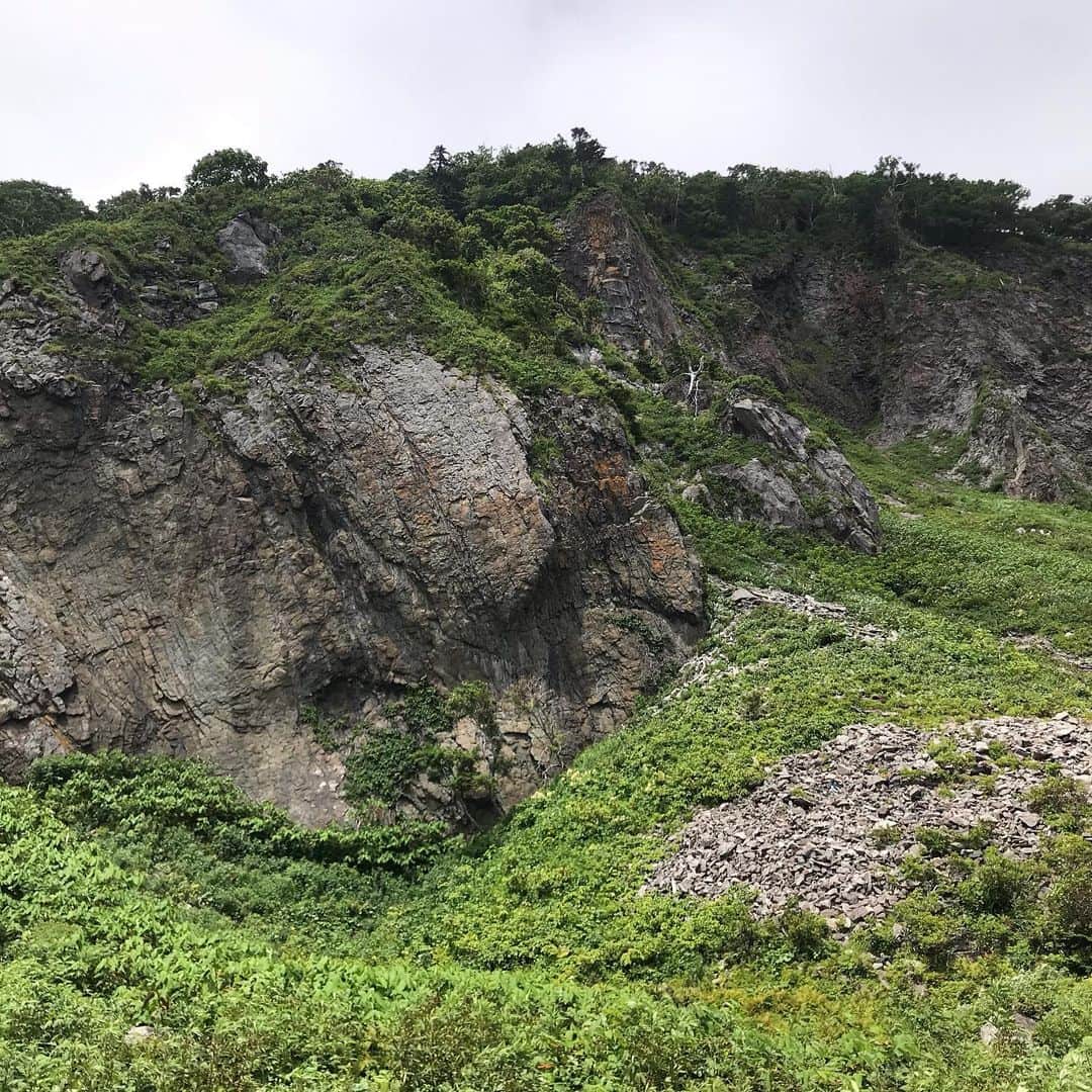 藤代冥砂さんのインスタグラム写真 - (藤代冥砂Instagram)「知床岬を目指して。 これから数日歩く。 クマさんとはファーストコンタクト済み。 お邪魔します。  #知床岬 #北海道」7月8日 11時11分 - meisafujishiro