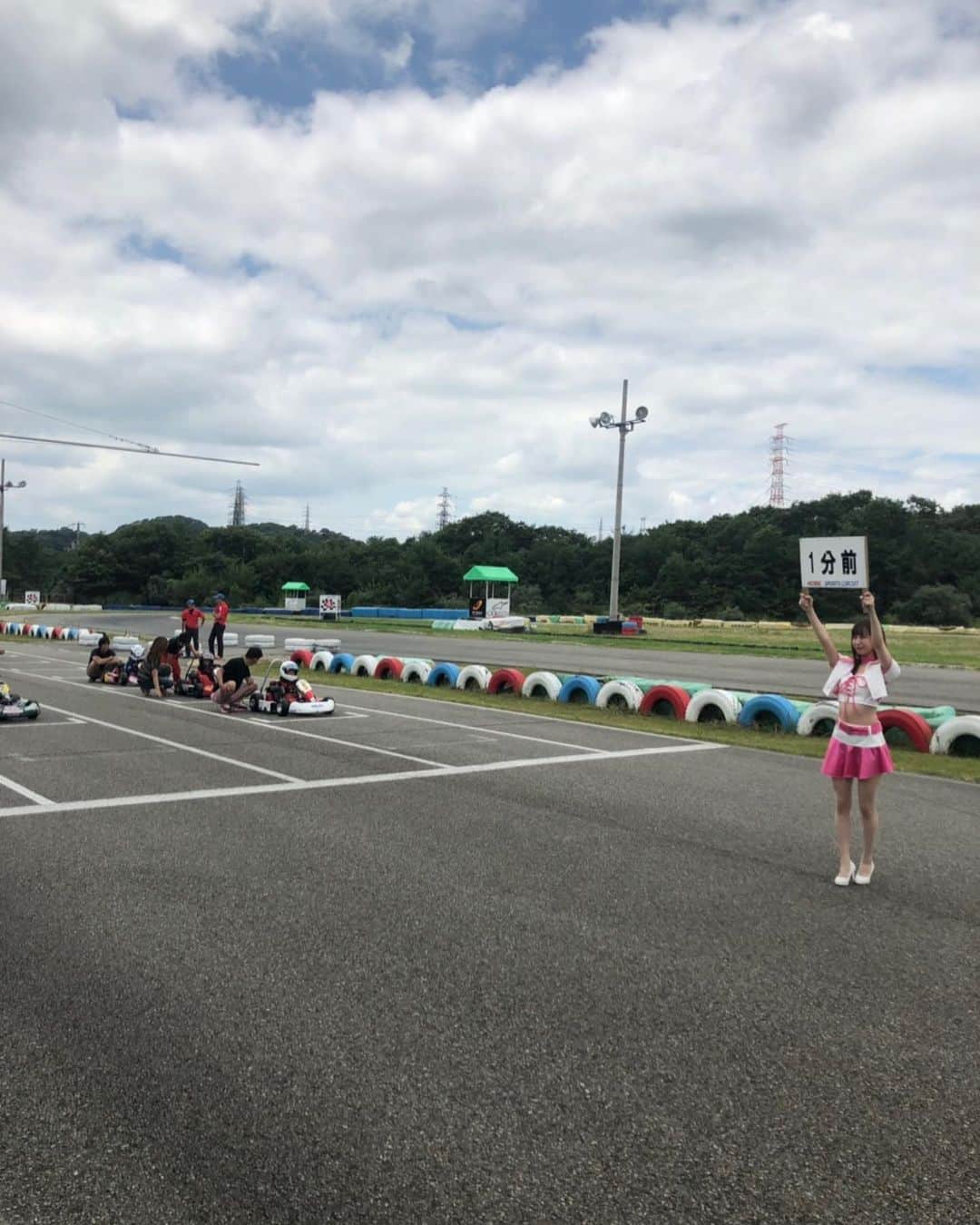 岩田亜矢那さんのインスタグラム写真 - (岩田亜矢那Instagram)「神戸スポーツサーキットで SARAちゃんがレースクイーンを担当させて頂きました^_^」7月8日 12時04分 - ayana1113