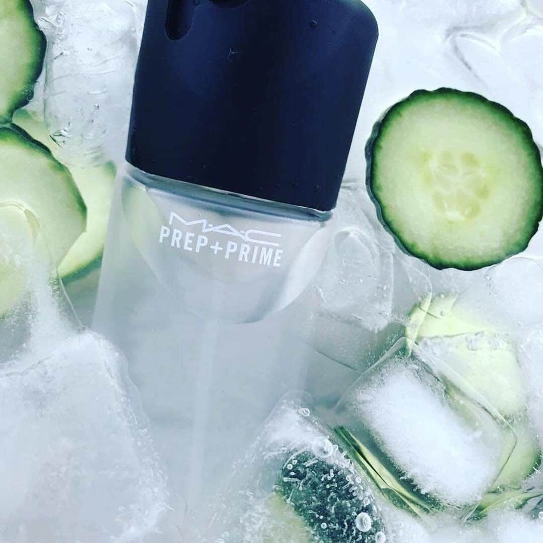 M·A·C Cosmetics Canadaさんのインスタグラム写真 - (M·A·C Cosmetics CanadaInstagram)「Serve chilled for a refreshing spritz experience ❄️ #FixPlus #MACFixPlus Repost @maccosmeticstaiwan」7月8日 5時02分 - maccosmeticscanada