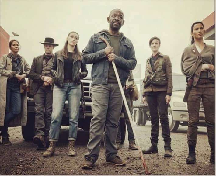 ダナイ・ガルシアさんのインスタグラム写真 - (ダナイ・ガルシアInstagram)「Who’s ready for another @feartwd episode on @amc_tv ?!?!? 🔥👑 Tonight is a big one! Super excited for you guys to check it out!  #thisishappening #thegang #tribe #FearTWD #fansforlife #tih #danaygarcia #ftwd #growth #gratitude #tvshows #workflow #graciasportanto #universeonmyside #unomas #lucianaisback #familia  #tihproductions #woohoo  Never forget the magic 👑#queen」7月8日 5時11分 - danaygarcia1