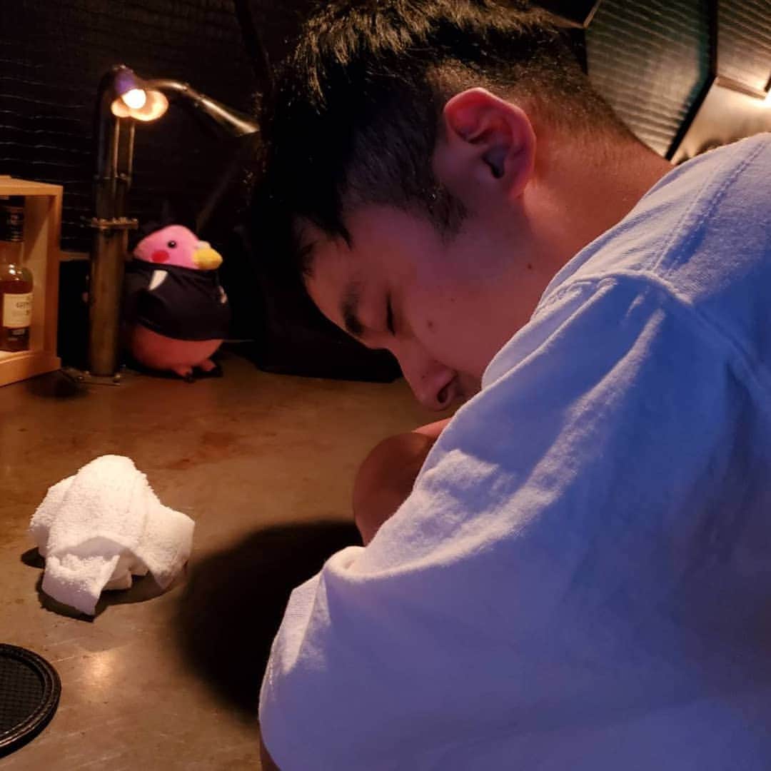 青木泰寛さんのインスタグラム写真 - (青木泰寛Instagram)「名店でした。  #貝サイコー #貝にはなりたくないけど #貝食べたい  #朝から新日本プロレス見たため #二軒目 #三軒目と #爆睡 #ごちそうさまでした」7月8日 5時32分 - yasuhiro.aoki814