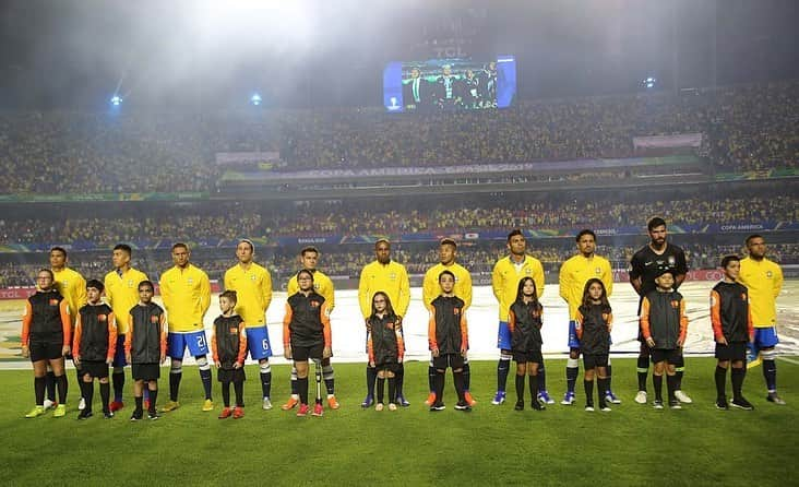 São Paulo FCさんのインスタグラム写真 - (São Paulo FCInstagram)「Parabéns, Brasil! A campanha do título começou em solo são-paulino, em linda cerimônia de abertura no Morumbi e triunfo brasileiro. 🇧🇷🇾🇪 ‪⠀⠀⠀⠀⠀⠀⠀⠀⠀‬ ‪📸 Rubens Chiri / saopaulofc.net‬」7月8日 7時29分 - saopaulofc