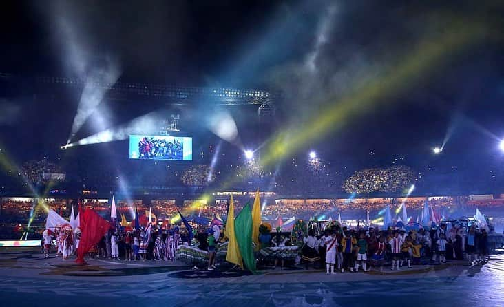 São Paulo FCさんのインスタグラム写真 - (São Paulo FCInstagram)「Parabéns, Brasil! A campanha do título começou em solo são-paulino, em linda cerimônia de abertura no Morumbi e triunfo brasileiro. 🇧🇷🇾🇪 ‪⠀⠀⠀⠀⠀⠀⠀⠀⠀‬ ‪📸 Rubens Chiri / saopaulofc.net‬」7月8日 7時29分 - saopaulofc