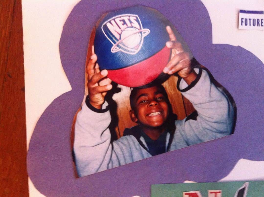 カイリー・アービングのインスタグラム：「@brooklynnets  It’s always been in the cards!」