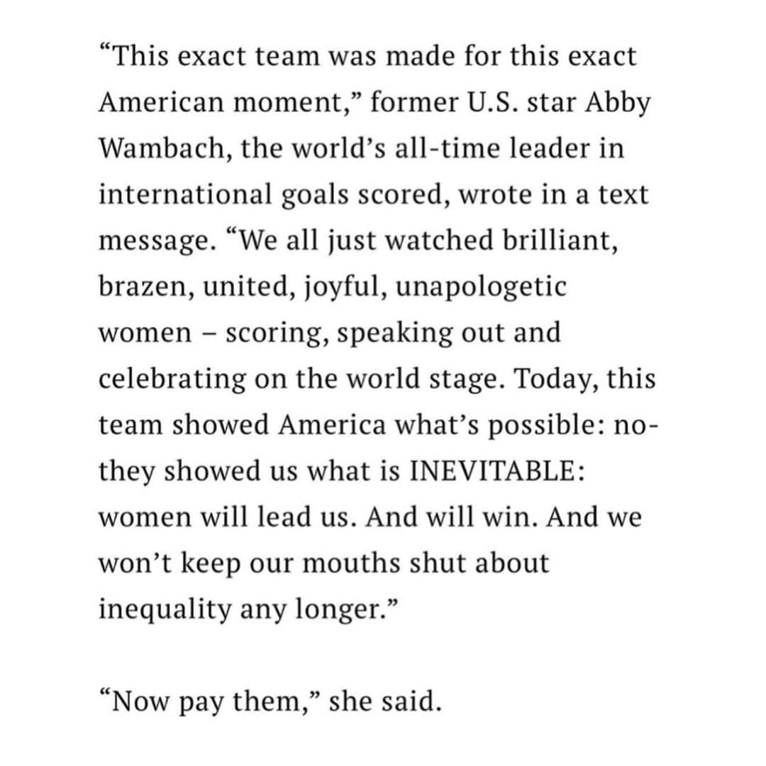 ソフィア・ブッシュさんのインスタグラム写真 - (ソフィア・ブッシュInstagram)「What @abbywambach said. • Sister-friend, we are all SO LUCKY to have you! You have taught us about relentless advocacy, humility, courage, and above all, love. G said it best. You’re always pointing towards others. Fighting for others. Loving others. You’re a legend. • **Now, before anyone flips out about “women leading,” the whole point of, as Abby says, “passing us the damn ball” is that we are out here fighting for equity. For fairness. For a level playing field in this game called life. That INCLUDES men. That demands that we build bigger tables where everyone has a seat. ‘Cause 50% of the population, with 50% of the information, making 100% of the decisions hasn’t worked out too well for most folks. So. Give us the damn ball. Move over and let us pull up some chairs. Pass the mic. The social science data and financial data alllllllll show that when parity exists, communities get happier and ROI’s go up up up. So yeah it’s morally right to fight for equity, but it also has hella great social and financial benefits. Don’t be scared. Level the scales. Let us in the c suite, the boardroom, and the friggin’ White House. It’s time.** • And @ussoccer? PAY THE LADIES WHAT YOU OWE THEM. K? Great. Good talk! • As my other sweet dear sister-friend @glennondoyle said of her brilliant wife’s words, “that’s the tea. THE EQUALITEA.” Yup. She said it. It’s coined. Who’s making the shirts!? ✊🏼🎉⚽️♥️💥 #WorldCup2019 #EQUALITEA #PayThemWhatYouOweThem」7月8日 9時41分 - sophiabush