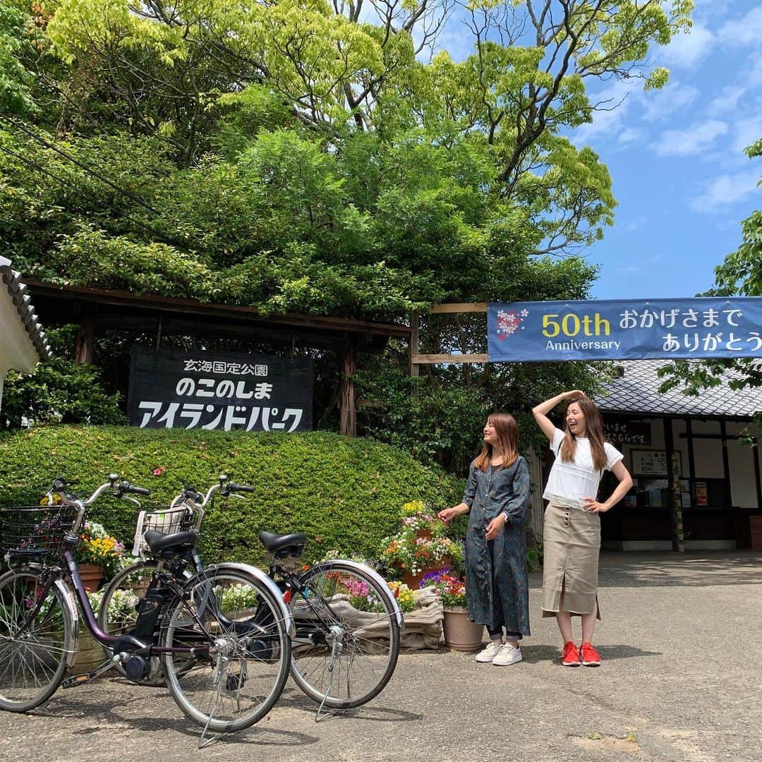 晴山由梨さんのインスタグラム写真 - (晴山由梨Instagram)「小野瀬みらいちゃんと福岡女子旅✈️ 一日は西福岡マリーナの#シースタイル でボート遊び、 もう一日は福岡観光を楽しんできました😊 発売中の『ボート倶楽部・8月号』に掲載中です！  誌面に載りきらなかった写真たちをペタペタ🤳  #福岡旅行 #女子旅 #西福岡マリーナ #マリノアリゾート #釣り #ボートフィッシング #レンタルボート #ボート遊び #ボート倶楽部8月号 #福岡空港 #能古島 #能古島アイランドパーク #愛后神社」7月8日 9時46分 - hareyama_yuri