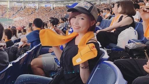 Karinさんのインスタグラム写真 - (KarinInstagram)「初の野球観戦⚾️ 読売GIANTS vs 横浜DeNA ドームの雰囲気とか一体感も楽しかった〜〜☺️ #野球 #野球観戦 #読売ジャイアンツ #横浜denaベイスターズ #東京ドーム #坂本勇人 #スウィング」7月8日 10時13分 - karins_flavor