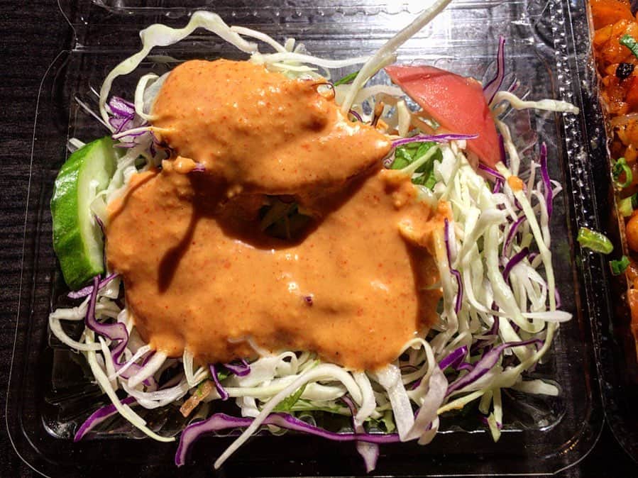 池内万作さんのインスタグラム写真 - (池内万作Instagram)「昨日の晩御飯。 近所のインド料理屋さんに行ったらなんとビリヤニが！ シークカバブ美味しかったわぁ〜。 次回はカレーに挑戦してみよう。 #イケウチの単独飯 #イケウチの出張」7月8日 10時25分 - mandeshita