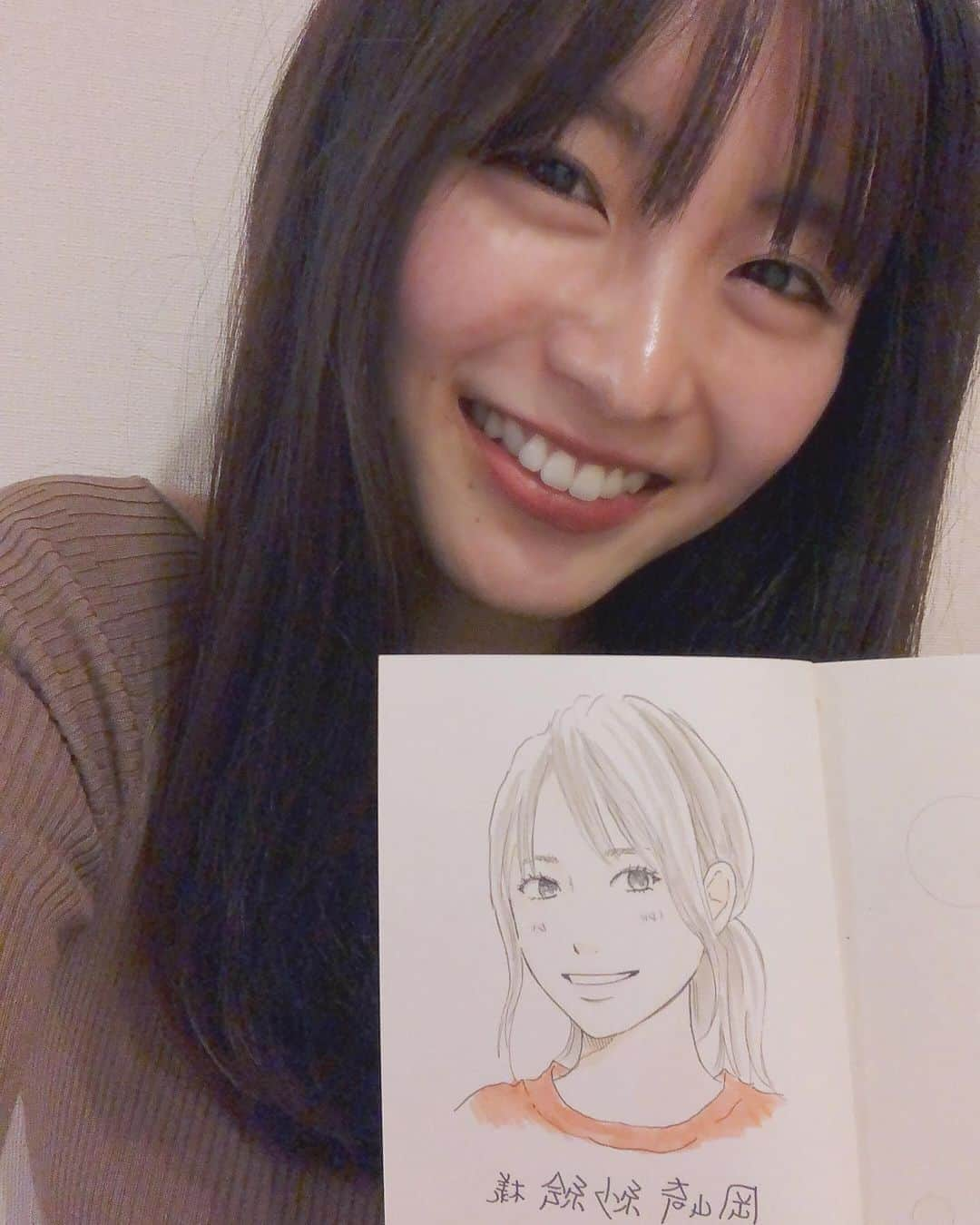 岡崎紗絵さんのインスタグラム写真 - (岡崎紗絵Instagram)「有賀先生に書いて頂いた似顔絵！！ ひゃ〜〜〜 もう嬉しくて嬉しくて飛び上がりました😂 可愛く書いて頂いて、、ありがたいです😂 宝物！！ パフェロスのメッセージを皆さんから頂いてとても嬉しいです。私も🙋🏼‍♀️笑  #似顔絵 #有賀リエ 先生 #いやーー #嬉しい #ありがとうございます #宝物 #パーフェクトワールド #パフェ #パフェロス」7月8日 20時27分 - sae_okazaki