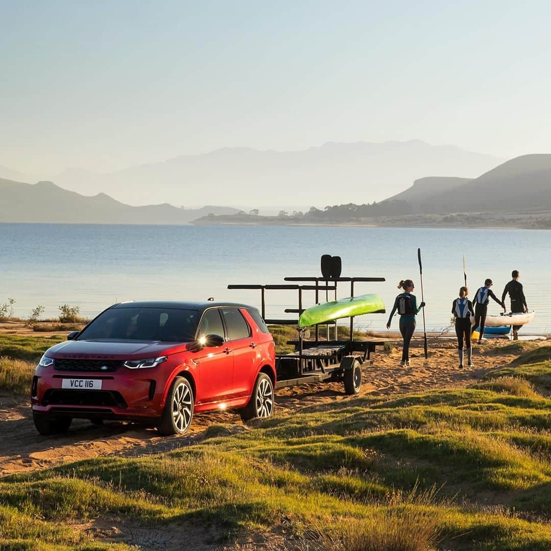 Land Roverさんのインスタグラム写真 - (Land RoverInstagram)「The new #LandRover #DiscoverySport – ready to launch your family adventure. Search 'new Discovery Sport test drive' to book now.  #4x4 #Adventure #Carsofinstagram #Instacar #Design #SUV #CarLifestyle #LandRover #Cars #Car #AutomotiveDesign #Hybrid #MHEV」7月8日 20時30分 - landrover
