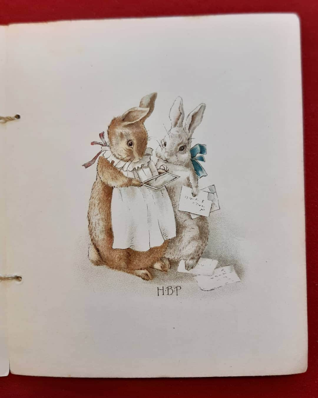 サザビーズさんのインスタグラム写真 - (サザビーズInstagram)「The first published book to include illustrations by Beatrix Potter, 'A Happy Pair' from 1890, predates Peter Rabbit by over a decade. Our English Literature, History, Children's Books and Illustrations sale is open for bidding on Sothebys.com until tomorrow. #SothebysBooks #BeatrixPotter」7月8日 20時51分 - sothebys