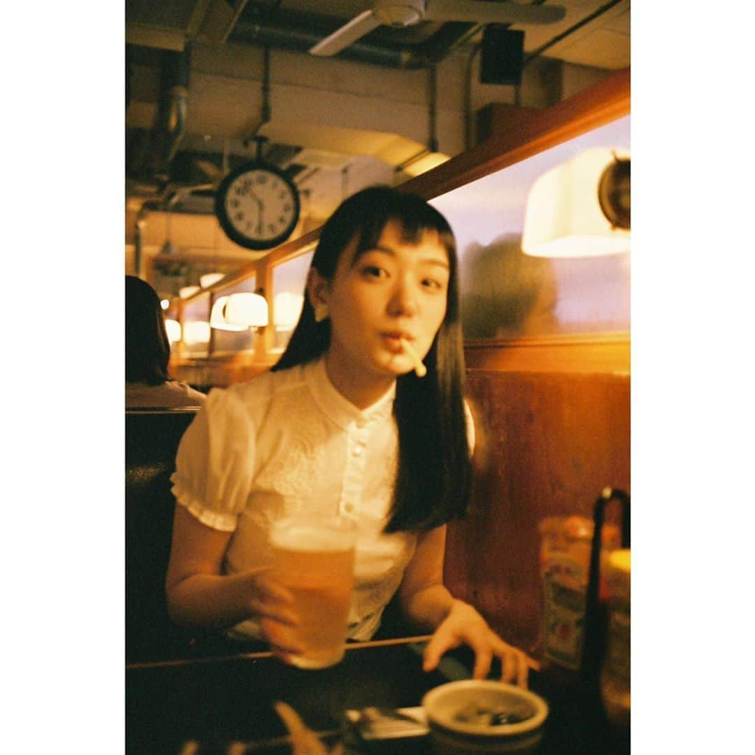 奈緒さんのインスタグラム写真 - (奈緒Instagram)「. ビールとポテト おやすみなさい」7月8日 21時27分 - sunaosquare