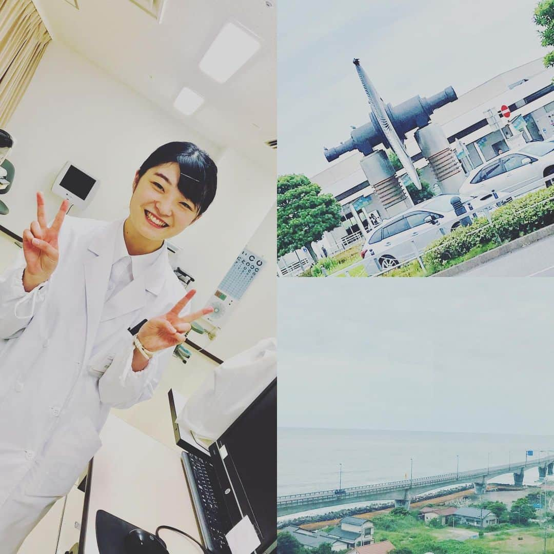 東京医薬専門学校さんのインスタグラム写真 - (東京医薬専門学校Instagram)「視能訓練士科  実習先訪問  第3弾🐝🐝 海のそばの総合病院です🏥 さあ、どこでしょうか❓ ヒントは右上の写真📷 とっても元気に外来ピース✌️をしてくれました たくさん話したい事があるようで一緒の帰り道はずーっとしゃべってました😄😄 楽しそうで安心しました✨  #東京医薬#東京医薬専門学校#視能訓練士#元気いっぱい#海#安心したよ#楽しそう#成長した#東京から1時間半#ピース#医薬はディズニーランドのそば」7月8日 13時28分 - tokyo_iyaku