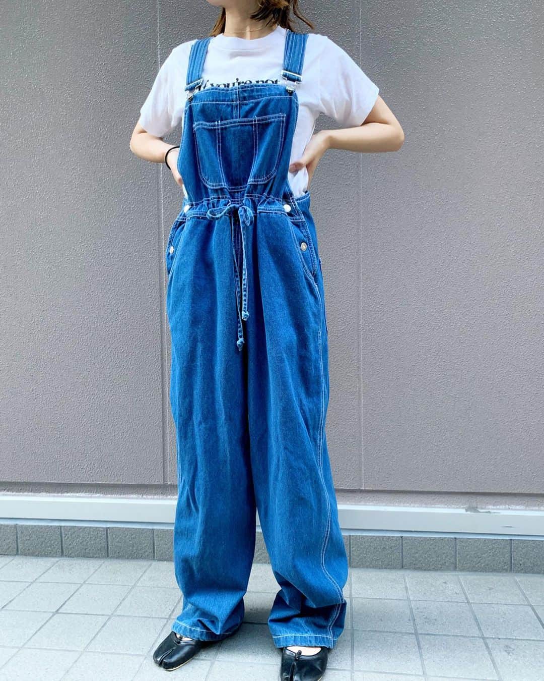 のインスタグラム：「Lady's overalls ¥6750+tax .  通販も可能です。 お問い合わせはお電話で承ります。 . #お問い合わせはお電話で承ります #jammru  #osaka  #fashion  #streetstyle  #streetfashion  #vtg  #vintage  #used  #usedclothing  #古着 #古着屋 #ファッション #70s #80s #90s#jammru_ladies #overalls」