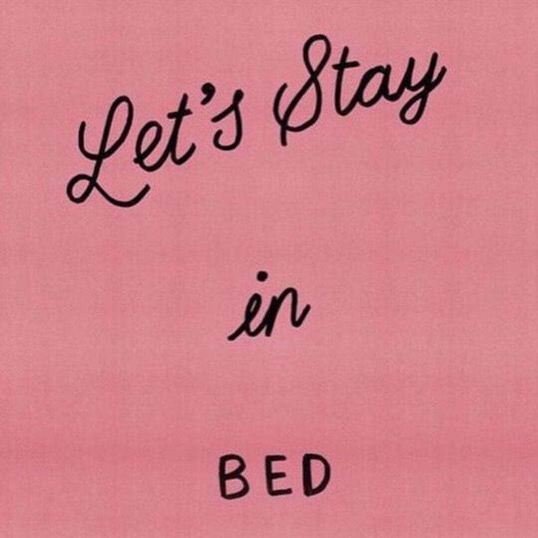 Blonde Saladさんのインスタグラム写真 - (Blonde SaladInstagram)「What an ideal plan look like ⚡ #theblondesalad #mood #monday #bed」7月8日 15時03分 - theblondesalad