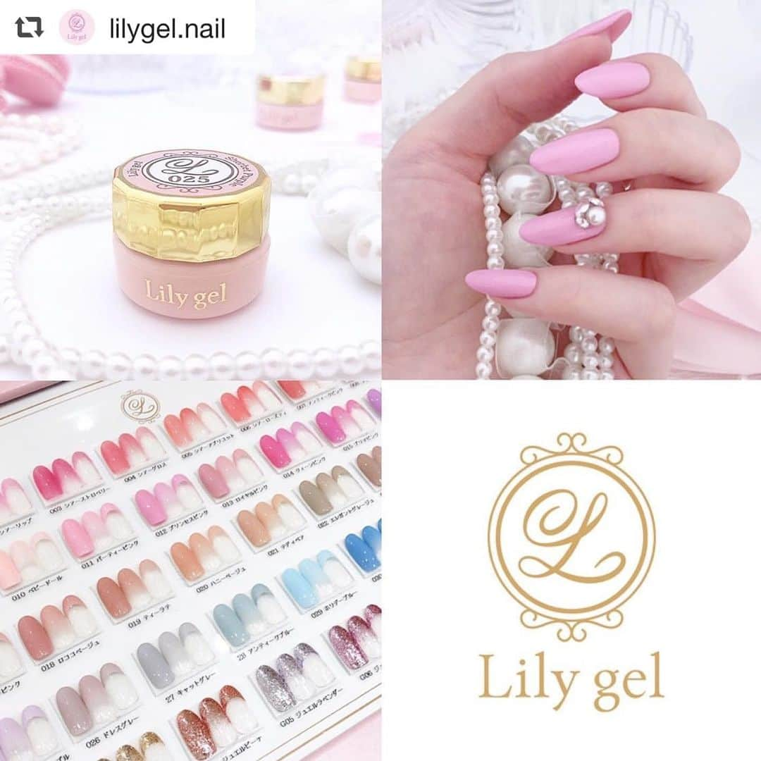 ネイルショップTATさんのインスタグラム写真 - (ネイルショップTATInstagram)「#repost @lilygel.nail via @PhotoAroundApp  ＡＮＦ２０１９ デビュー リリージェル 誕生💓 . 中身も見た目も、可愛すぎる🎀 . . 最強コスパの！！！ 次世代カラージェル 新発売⭐️ . ＡＮＦでは、イベントスペシャル価格の ８００円で 販売致します✨ . . 「この品質で この価格！」 抜群のテクスチャーで 流れず、縮まず、 一気に塗れる❤️ . リリージェルは、 全てがネイリスト思いの 全く新しいブランドです🧸💕 . . . ７月１４、１５日に大阪で行われる アジアネイルフェスティバルで先行発売 決定❤️ . ７月２２日より、ネイルショップ ＴＡＴから 販売スタート❤️ . . . 幸せを振りまく ユリの香りのように リリージェルで幸せに💓 . . . リリージェル カラージェル  全４０色 ３ｇ ￥１２７０ （08-90） . ＵＶ ＬＥＤ 対応 . . アジアネイルフェスティバルにお越しの際は、 ぜひ！ リリージェルブースにも 遊びに来て下さい🥰❤️ . . . . #リリージェル #lilygel #カラージェル #最強コスパ #アジアネイルフェスティバル #ジェルブランド #ジェルネイルブランド #新登場 #かわいい」7月8日 15時13分 - nailshoptat